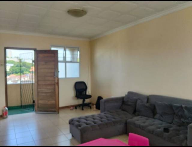 1 BEDROOM APARTMENT FOR SALE IN MORNINGSIDE